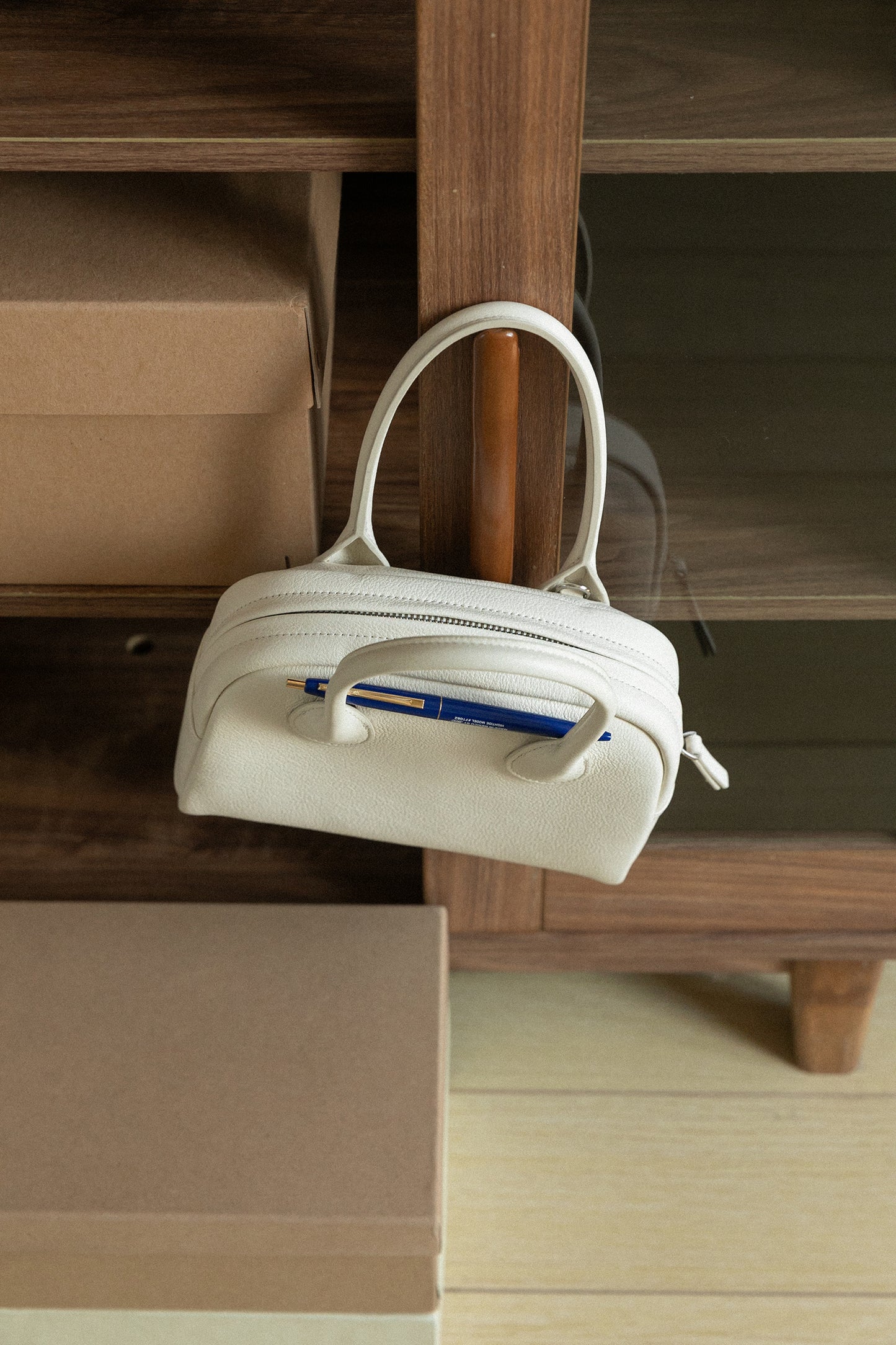 Bun-Shaped Bag